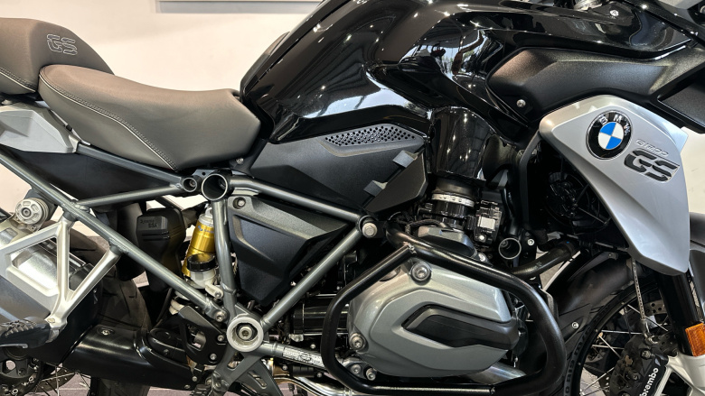 BMW R1200 GS TE Triple Black